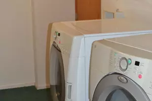 2456 Blake Ct, Oshkosh, WI 54904 - Photo 9