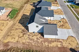 1405 Crossroads Dr, De Pere, WI 54115 - Photo 61