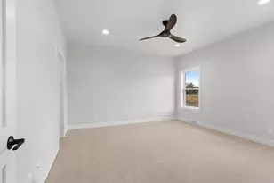 1405 Crossroads Dr, De Pere, WI 54115 - Photo 27