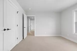 1405 Crossroads Dr, De Pere, WI 54115 - Photo 37