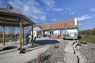 N2636 Sumac Rd, Pulaski, WI 54162 - Photo 7