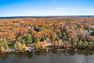 N3221 Right Of Way Rd, Peshtigo, WI 54157 - Photo 5