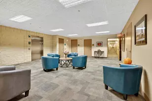 400 N Richmond St, Appleton, WI 54911 - Photo 5