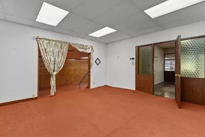 754 N Main Street, Oshkosh, WI 54901 - Photo 21