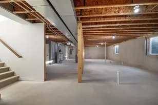 713 Royal Saint Pats Dr, Wrightstown, WI 54180 - Photo 23