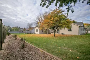 20 Spencer Village Ct, Appleton, WI 54914 - Photo 27