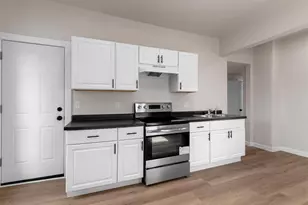 416 S Van Buren St, Green Bay, WI 54301 - Photo 25