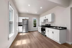 416 S Van Buren St, Green Bay, WI 54301 - Photo 9