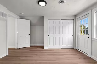 416 S Van Buren St, Green Bay, WI 54301 - Photo 21