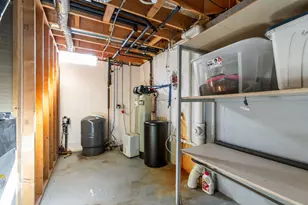 337 Forest View Rd, Oshkosh, WI 54904 - Photo 45