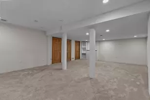 337 Forest View Rd, Oshkosh, WI 54904 - Photo 39