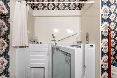 407 Woodfield Drive, Green Bay, WI 54313 - Photo 25