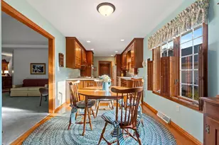 407 Woodfield Dr, Green Bay, WI 54313 - Photo 13