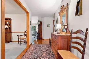 407 Woodfield Dr, Green Bay, WI 54313 - Photo 5