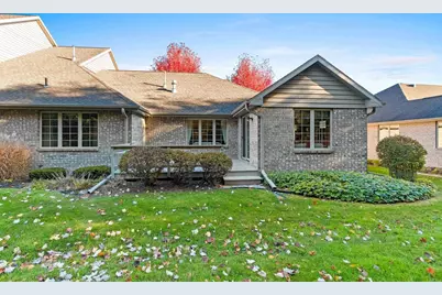 407 Woodfield Drive, Green Bay, WI 54313 - Photo 3