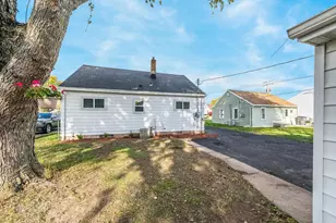 140 W Cecil St, Neenah, WI 54956 - Photo 33