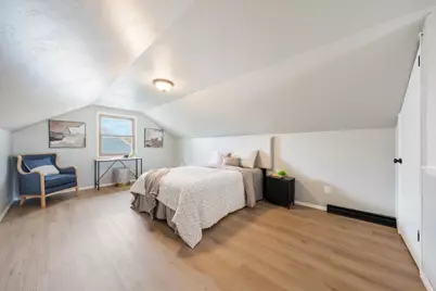 140 W Cecil Street, Neenah, WI 54956 - Photo 21