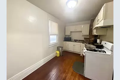 1015 E Walnut Street, Green Bay, WI 54301 - Photo 9