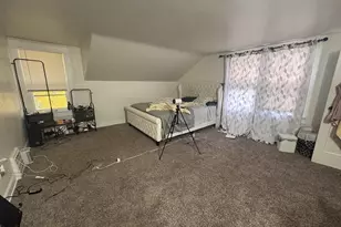 1015 E Walnut St, Green Bay, WI 54301 - Photo 15