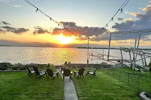 2927 Sunset Point Ln, Oshkosh, WI 54904 - Photo 23