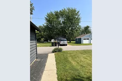 2927 Sunset Point Lane, Oshkosh, WI 54904 - Photo 27