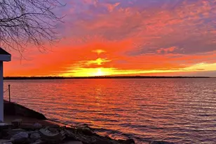 2927 Sunset Point Ln, Oshkosh, WI 54904 - Photo 25