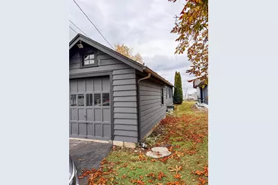 2927 Sunset Point Lane, Oshkosh, WI 54904 - Photo 23