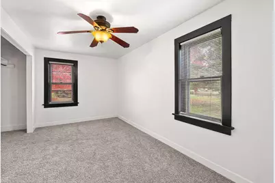 197 N Lincoln Avenue, Fond du Lac, WI 54935 - Photo 9