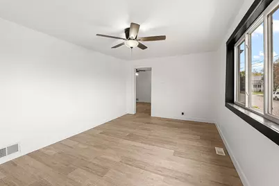 197 N Lincoln Avenue, Fond du Lac, WI 54935 - Photo 7