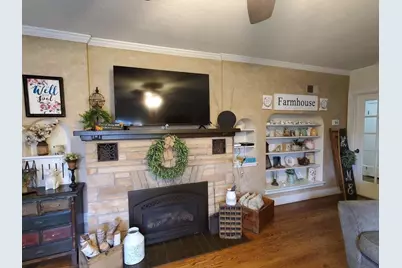 157 N Clinton Avenue, Clintonville, WI 54929 - Photo 9