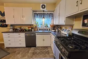 157 N Clinton Ave, Clintonville, WI 54929 - Photo 13