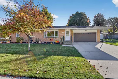 107 Hawthorne Court, Chilton, WI 53014 - Photo 1