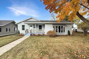 1608 22nd Ave, Menominee, MI 49858 - Photo 1