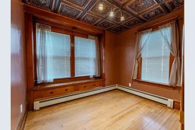 326 W 19th Avenue, Oshkosh, WI 54902 - Photo 21