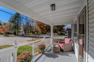 326 W 19th Ave, Oshkosh, WI 54902 - Photo 7