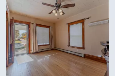326 W 19th Avenue, Oshkosh, WI 54902 - Photo 33