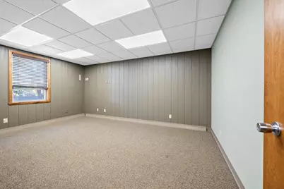 828 Cherry Street, Green Bay, WI 54301 - Photo 9