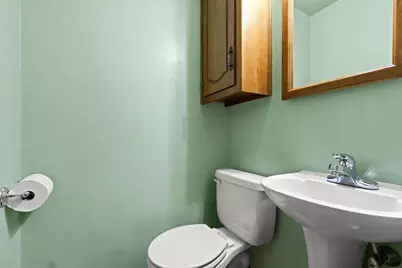 808 Voelker Street, De Pere, WI 54115 - Photo 17