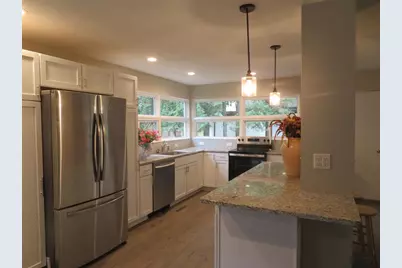 245 Summit Street, Iola, WI 54945 - Photo 7