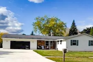 1410 S 7th St, De Pere, WI 54115 - Photo 25