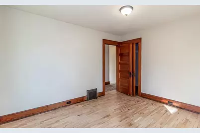 406 W Fulton Street, Waupaca, WI 54981 - Photo 19