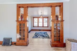 406 W Fulton St, Waupaca, WI 54981 - Photo 9