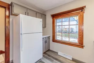 406 W Fulton St, Waupaca, WI 54981 - Photo 13