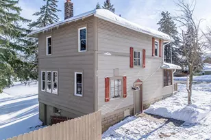 406 W Fulton St, Waupaca, WI 54981 - Photo 33