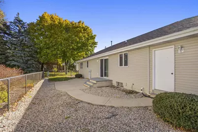 600 Karen Drive, Menasha, WI 54952 - Photo 23