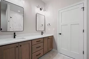 2882 Howard, Howard, WI 54313 - Photo 21