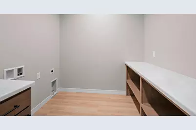 2882 Howard, Howard, WI 54313 - Photo 29