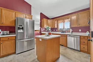 1900 Whitewolf Ln, Kaukauna, WI 54130 - Photo 7