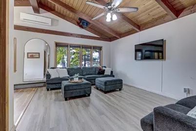 2470 Deckner Avenue, Green Bay, WI 54302 - Photo 7