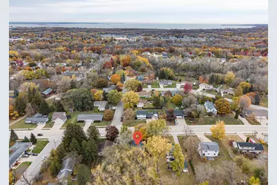 2470 Deckner Avenue, Green Bay, WI 54302 - Photo 41